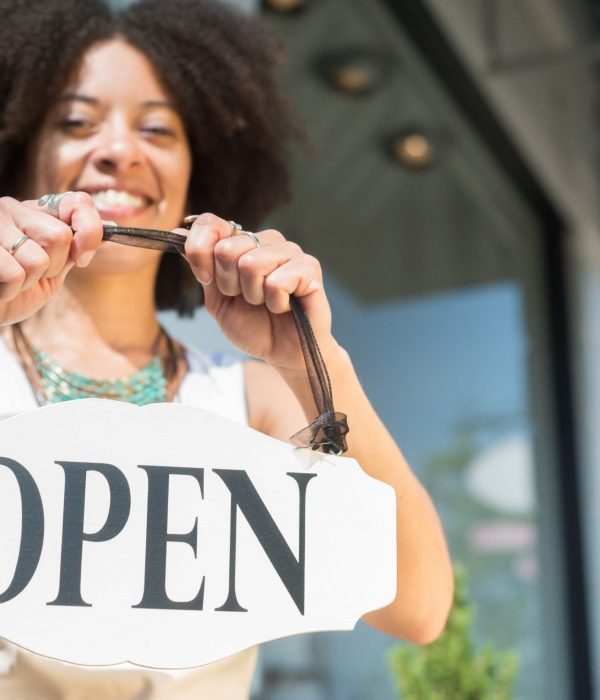 Greenwood_Circulation_Business_Woman_Open.jpg